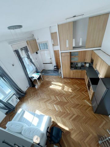 Eladó téglalakás, Budapesten, V. kerületben 80 M Ft, 2+1 szobás