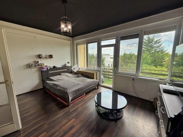 Eladó sorház, Székesfehérvárott 94.999 M Ft, 3 szobás