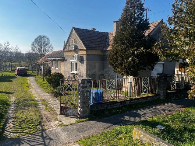 Eladó családi ház, Barcson 14.99 M Ft, 3 szobás