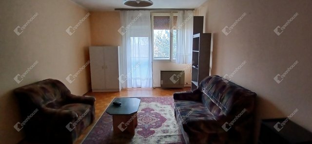 Eladó téglalakás, Zalaegerszegen 32.5 M Ft, 2 szobás