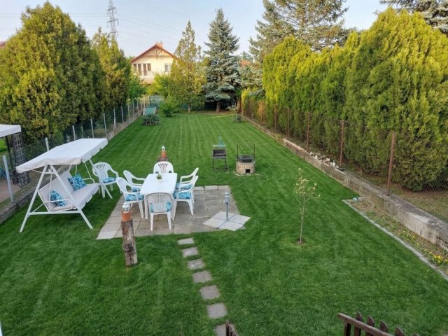 Eladó ikerház, Budapesten, XVI. kerületben 144.9 M Ft, 5 szobás