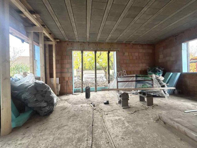 Eladó családi ház, Budapesten, XVI. kerületben 189.9 M Ft