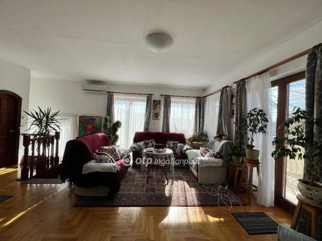 Eladó téglalakás, Budapesten, XXI. kerületben 172 M Ft