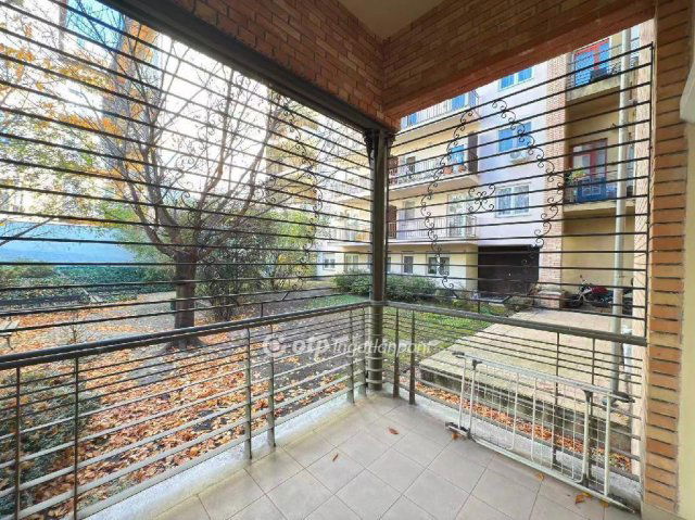 Eladó téglalakás, Budapesten, IX. kerületben 69.5 M Ft, 2 szobás