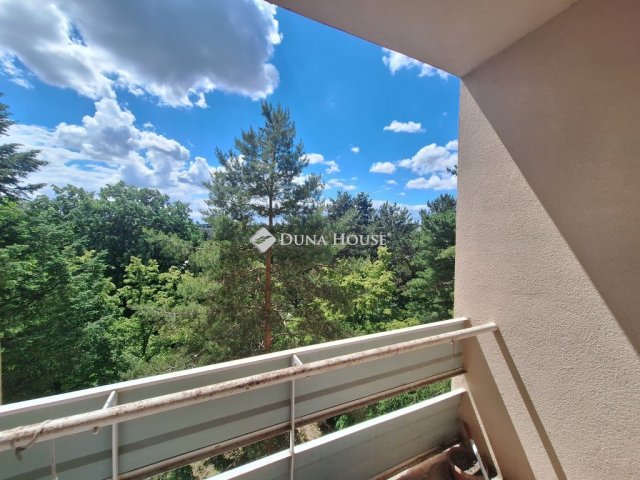 Eladó téglalakás, Szombathelyen 31.9 M Ft, 2 szobás