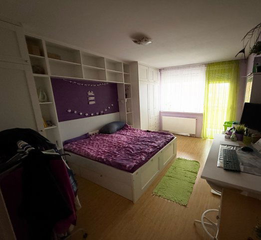 Eladó családi ház, Pakson 61.8 M Ft, 4 szobás