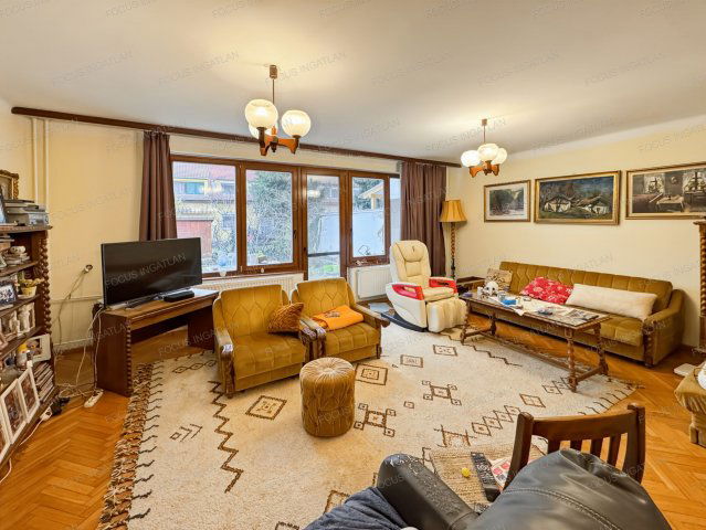 Eladó sorház, Kecskeméten 79.9 M Ft, 5 szobás