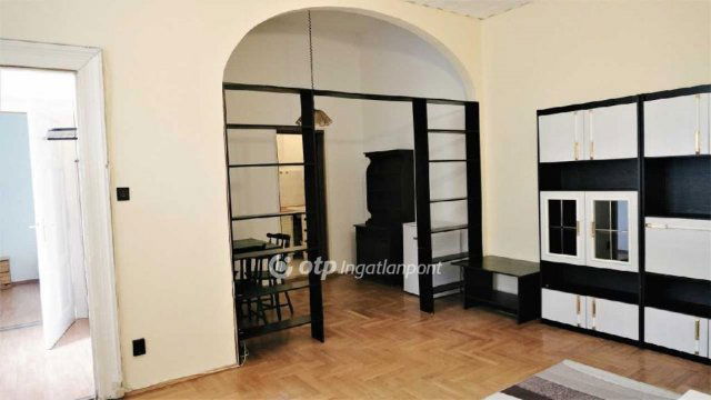 Eladó téglalakás, Budapesten, V. kerületben 86.9 M Ft, 2 szobás