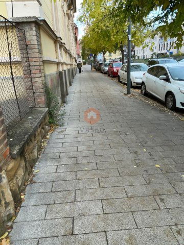 Eladó üzlethelyiség, Pécsett 37.9 M Ft / költözzbe.hu