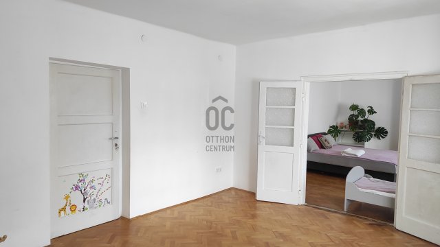 Eladó családi ház, Egerben 54.9 M Ft, 5 szobás