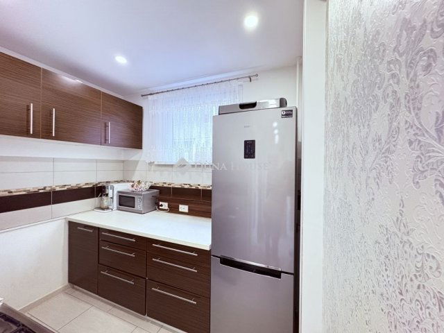 Eladó panellakás, Budapesten, XV. kerületben 76 M Ft, 3 szobás