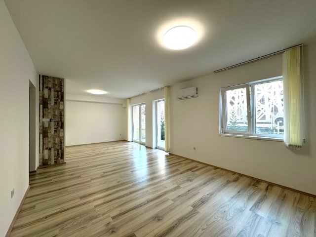 Eladó téglalakás, Pécsett 0.22 M Ft, 2 szobás