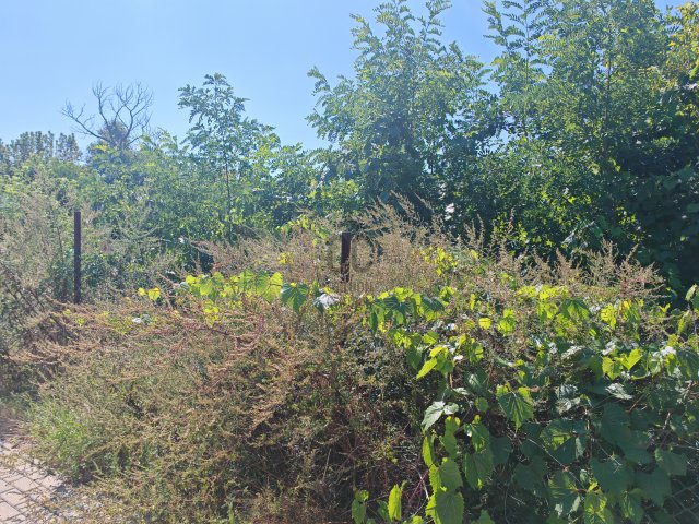 Eladó telek, Esztergomban 26 M Ft / költözzbe.hu