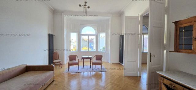 Eladó téglalakás, Budapesten, VI. kerületben, Király utcában