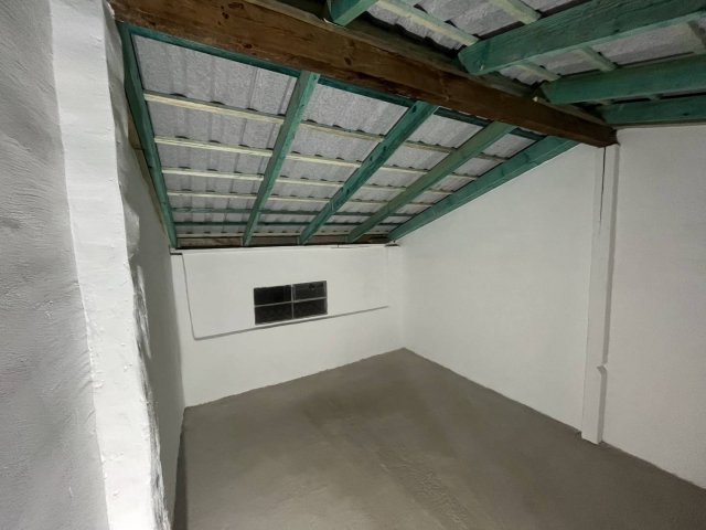Eladó garázs, Székesfehérvárott 5.5 M Ft / költözzbe.hu