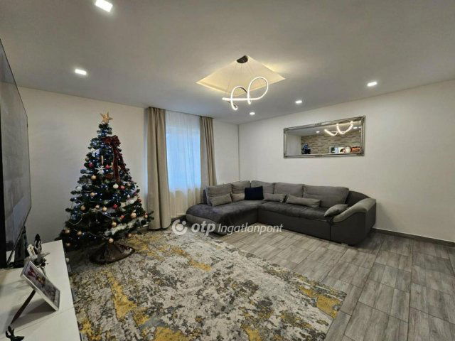 Eladó családi ház, Kölkeden 42 M Ft, 3 szobás