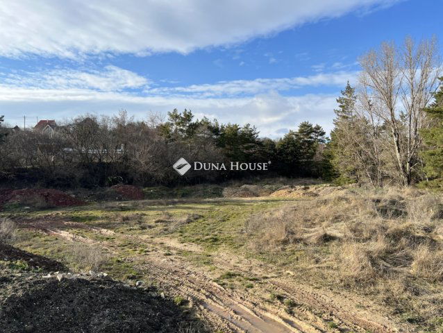 Eladó telek, Balatonalmádiban 260 M Ft / költözzbe.hu