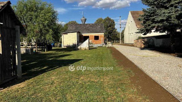 Eladó családi ház, Ócsárdon 29 M Ft, 3 szobás