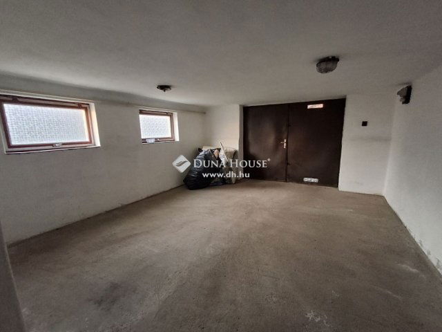 Eladó családi ház, Berettyóújfaluban 59.999 M Ft, 3 szobás