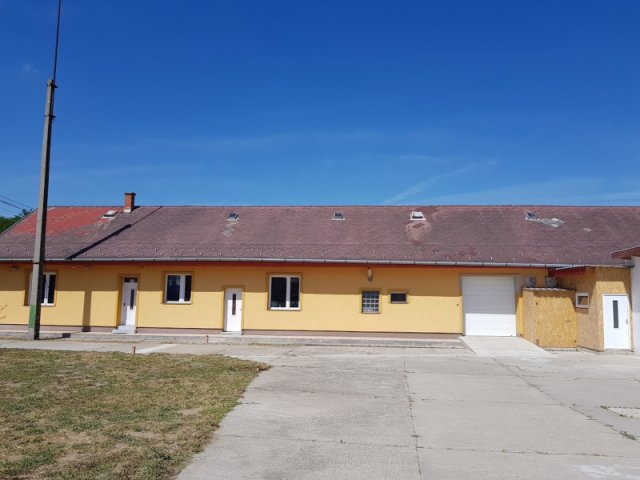 Eladó ipari ingatlan, Baracskán 410.55 M Ft / költözzbe.hu
