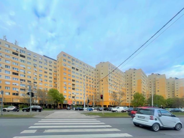 Eladó panellakás, Budapesten, III. kerületben 84.9 M Ft, 3 szobás