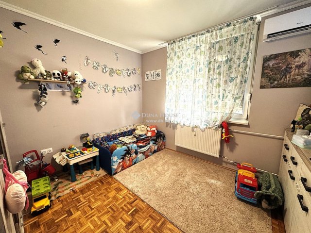 Eladó téglalakás, Nyíregyházán 49.9 M Ft, 1+1 szobás
