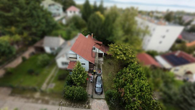 Eladó ikerház, Fonyódon 84.5 M Ft, 4 szobás