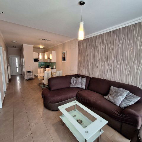 Eladó téglalakás, Siófokon 135.5 M Ft, 3 szobás