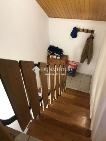 Eladó családi ház, Budaörsön 149.5 M Ft, 5 szobás