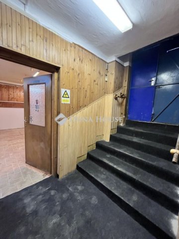 Eladó üzlethelyiség, Budapesten, VIII. kerületben 65 M Ft