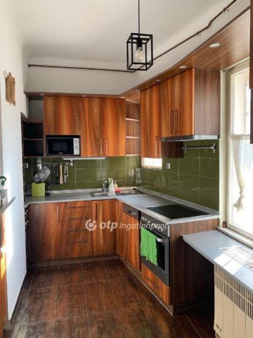 Eladó téglalakás, Budapesten, XII. kerületben 71.5 M Ft