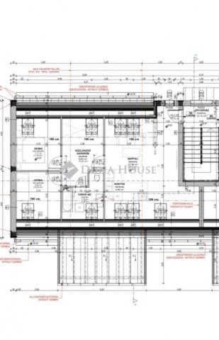 Eladó téglalakás, Szentesen 42.265 M Ft, 3 szobás