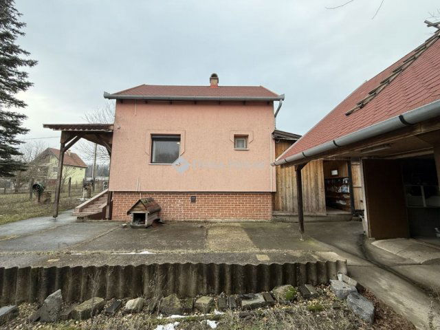 Eladó családi ház, Isaszegen 47.5 M Ft, 2 szobás