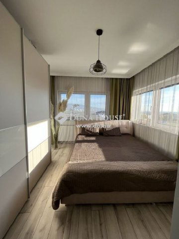 Eladó ikerház, Törökbálinton 325 M Ft, 5 szobás