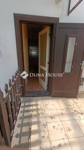 Eladó családi ház, Bólyban 51.9 M Ft, 6 szobás