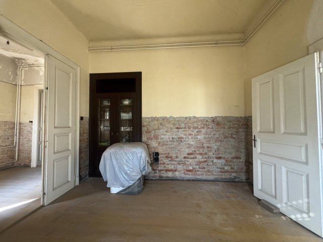 Eladó családi ház, Orosházán 67 M Ft, 4 szobás