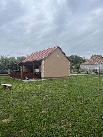 Eladó családi ház, Gyömörén 27.9 M Ft, 1 szobás