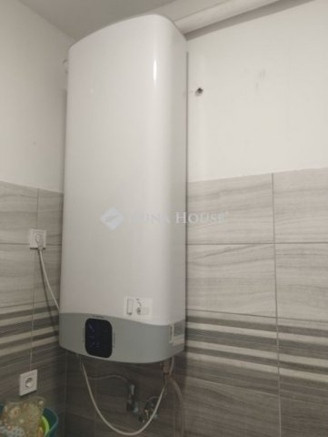 Eladó családi ház, Székesfehérvárott 74 M Ft, 3 szobás