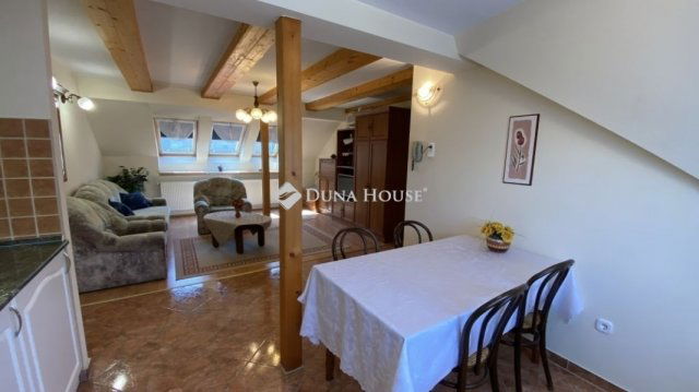 Eladó téglalakás, Székesfehérvárott 69.9 M Ft, 3 szobás