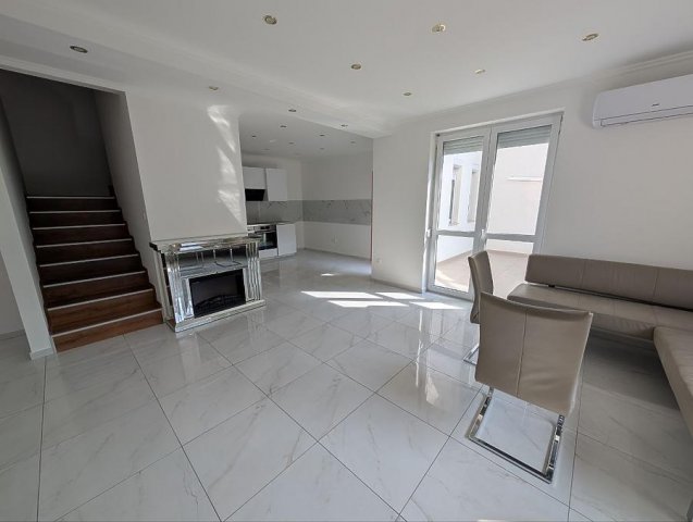 Eladó téglalakás, Budapesten, IV. kerületben 220 M Ft, 5 szobás