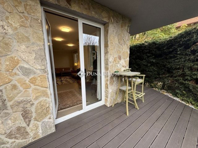 Eladó téglalakás, Ürömön 105 M Ft, 2 szobás