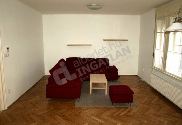 Kiadó téglalakás, albérlet, Budapesten, XIV. kerületben