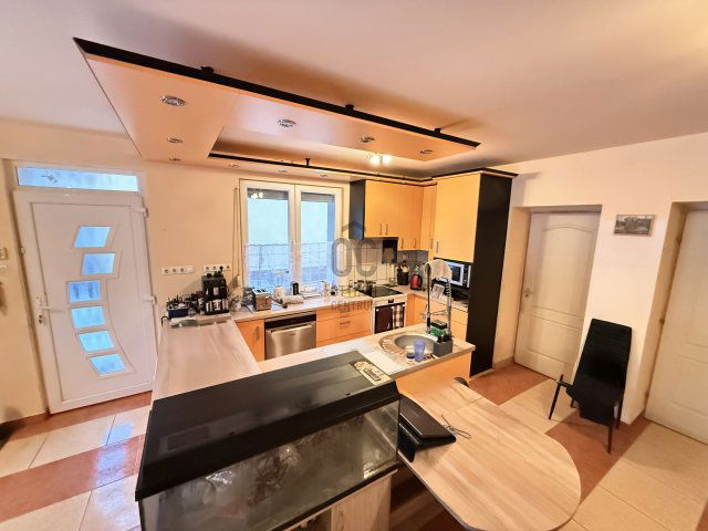 Eladó családi ház, Kajászón 125 M Ft, 4 szobás