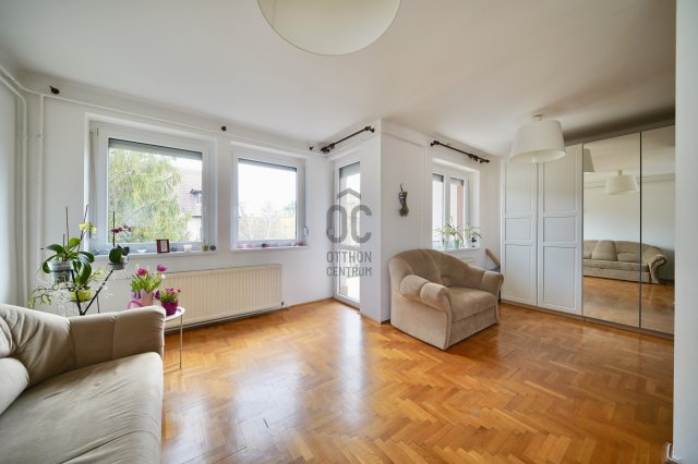 Eladó téglalakás, Gödön 134.9 M Ft, 5 szobás