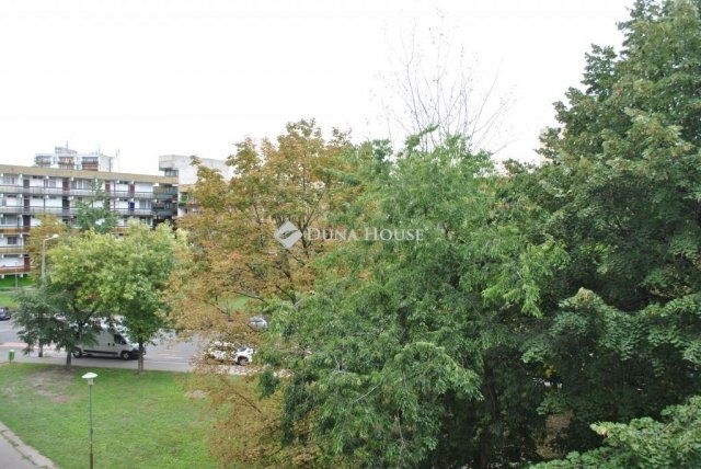 Eladó téglalakás, Budapesten, XX. kerületben 54.9 M Ft, 1 szobás