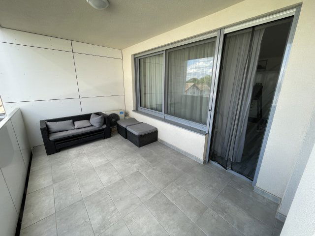 Kiadó téglalakás, albérlet, Székesfehérvárott 290 E Ft / hó