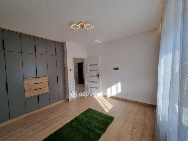 Eladó családi ház, Döbröntén 110 M Ft, 2+2 szobás