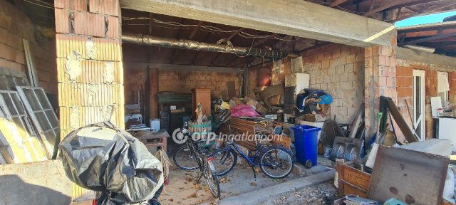 Eladó családi ház, Dunaharasztin 139.9 M Ft, 6 szobás