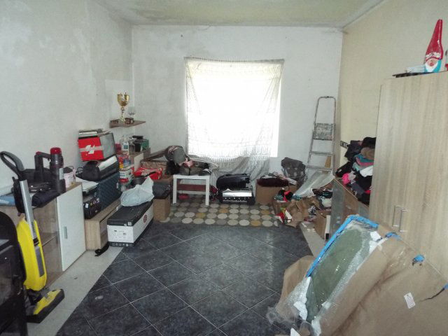 Eladó családi ház, Rácalmáson 21 M Ft, 5 szobás