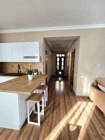 Eladó családi ház, Kehidakustányban 94.9 M Ft, 7 szobás